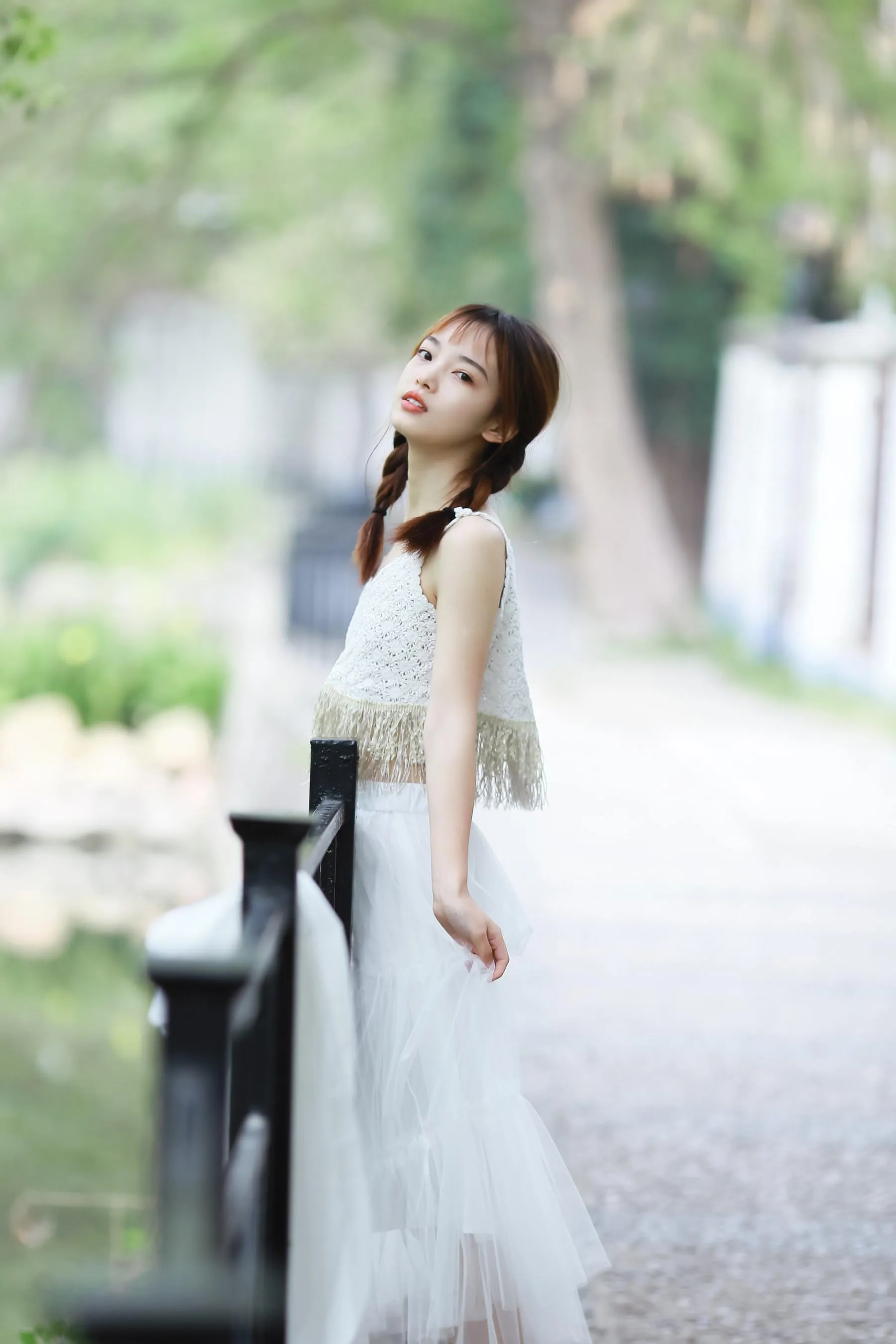 [YITUYU艺图语]2022.01.22 阴天快乐 一鸭咿呀哟 [25P]插图